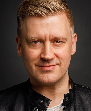 Headshot of Dan Mason